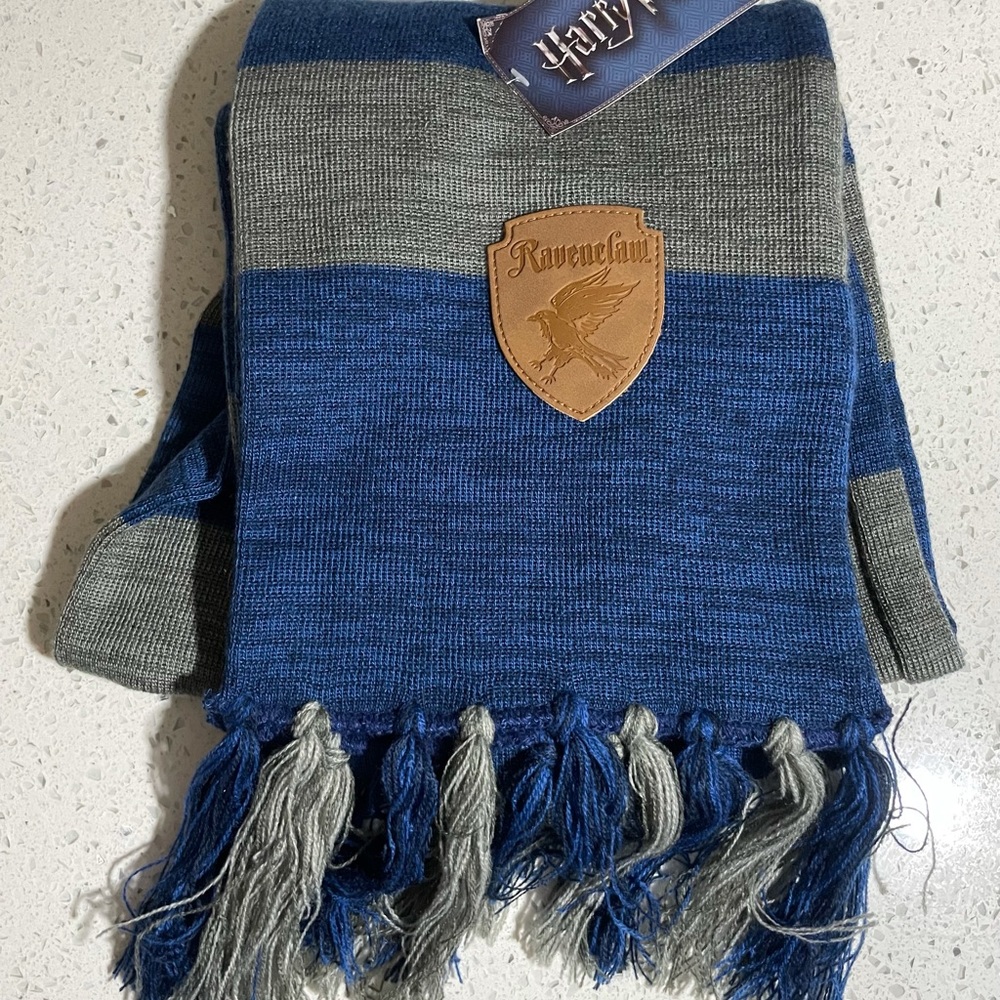 Harry Potter Raven Claw Blue and Grey Striped Scarf